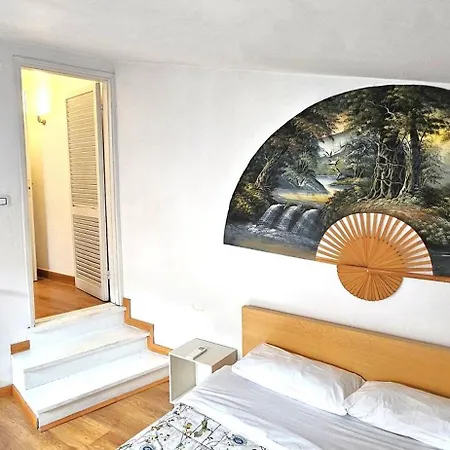 Apartment Monserrato Rom